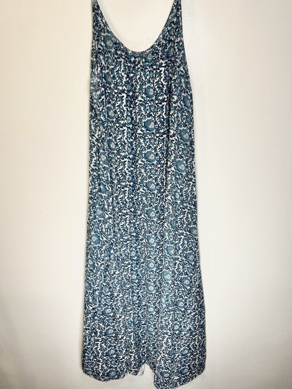Natural Life Blue Floral Sleeveless Maxi Dress Cotton Peasant Boho Flowy Sz M/L